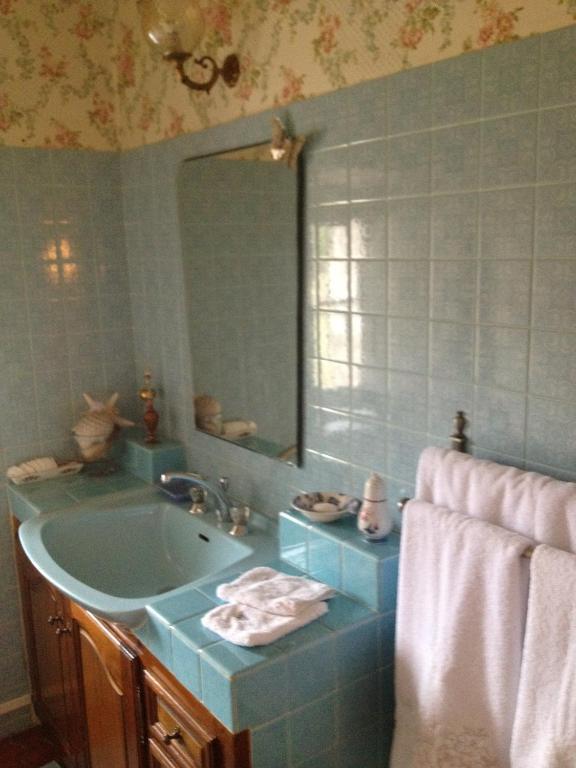 בריניול B&B Domaine Le Clos Du Pavillon חדר תמונה