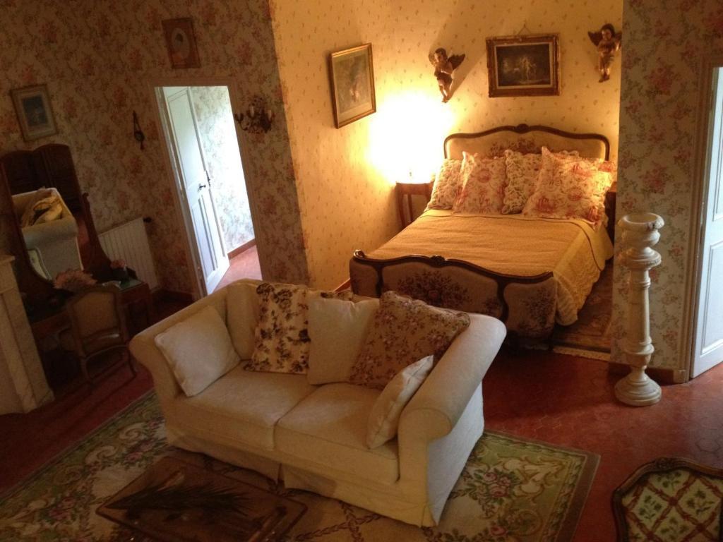 בריניול B&B Domaine Le Clos Du Pavillon מראה חיצוני תמונה